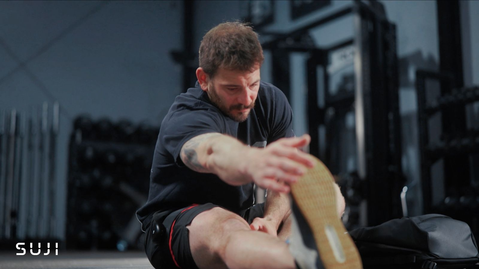 Mat Fraser leans into his Suji routine